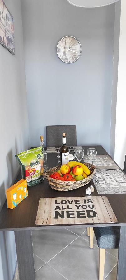Spiros - Full Renovated House 2022 Apartment Mármaron Exterior photo